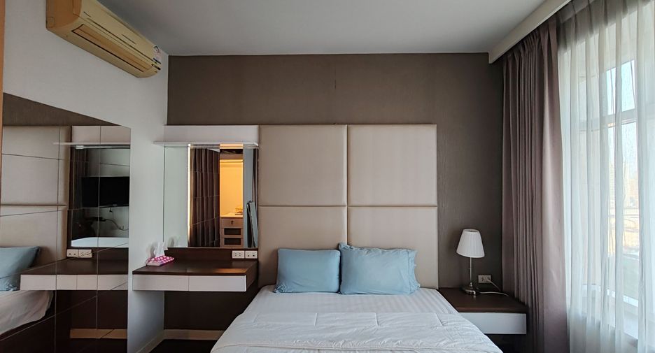 For sale and for rent 1 bed condo in Watthana, Bangkok