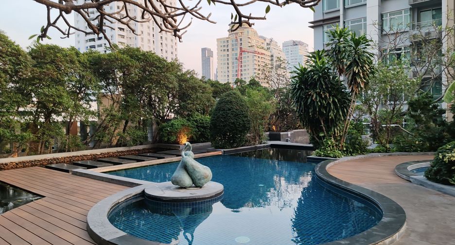 For sale and for rent 1 bed condo in Watthana, Bangkok
