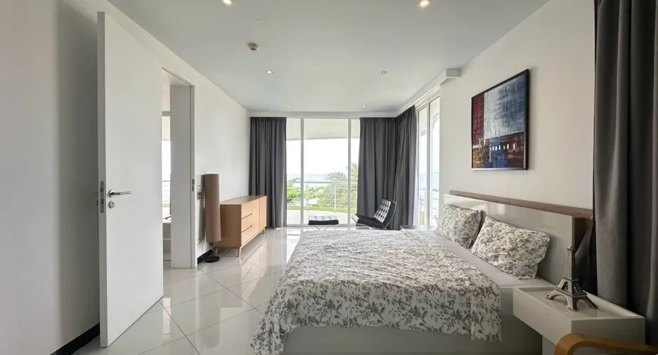 À vendre 2 chambres condo à Sattahip, Chonburi