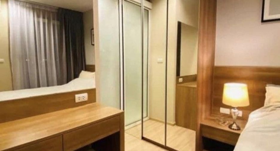 For sale 1 bed condo in Sathon, Bangkok