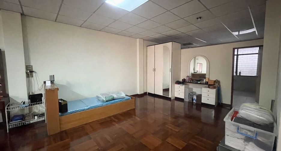 ขาย 3 ห้องนอน ทาวน์เฮ้าส์ ใน สาทร, กรุงเทพฯ