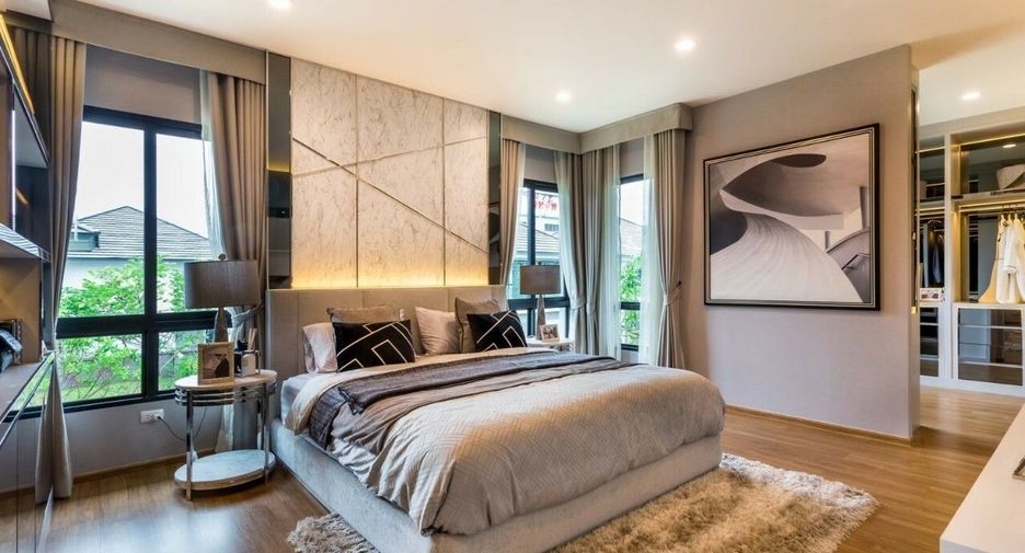 For sale 4 ベッドルーム house in Bang Khun Thian, Bangkok
