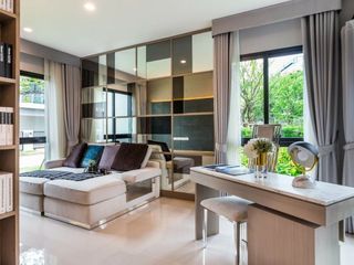 À vendre 4 chambres maison à Bang Khun Thian, Bangkok