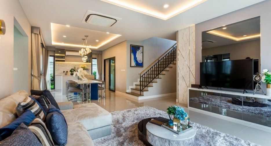 For sale 4 ベッドルーム house in Bang Khun Thian, Bangkok