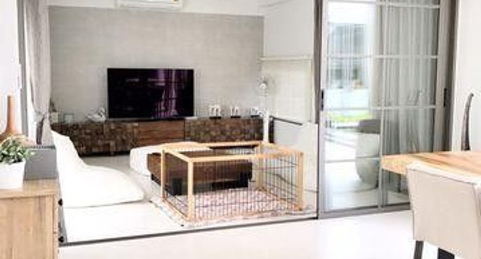 For sale 3 bedrooms house in Khan Na Yao, Bangkok