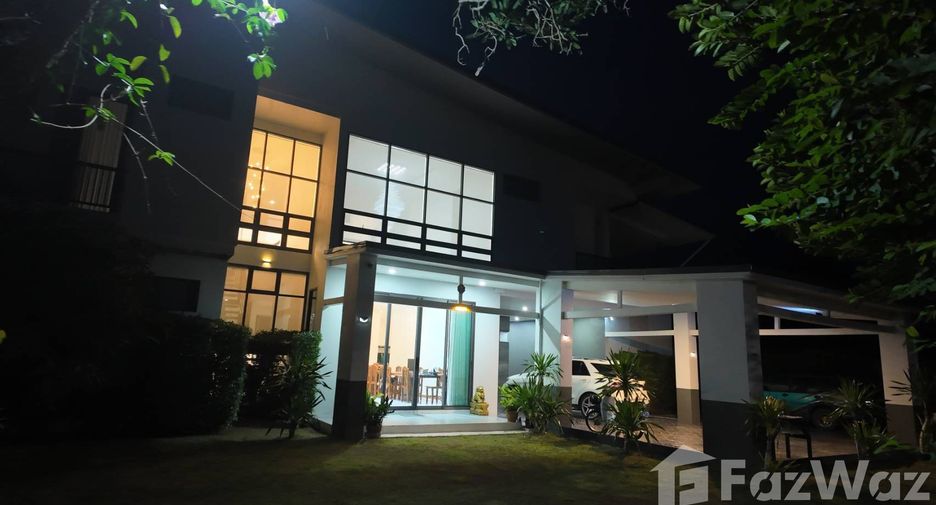 For sale 5 bedrooms house in Mueang Surat Thani, Surat Thani