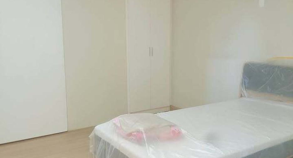 For sale 1 bed condo in Phra Khanong, Bangkok