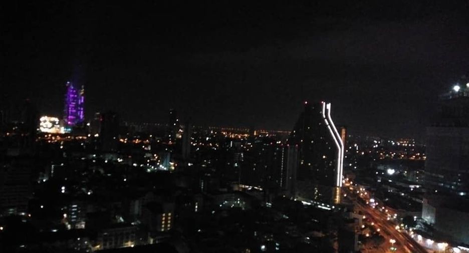 ขาย 1 เตียง คอนโด ใน บางรัก, กรุงเทพฯ