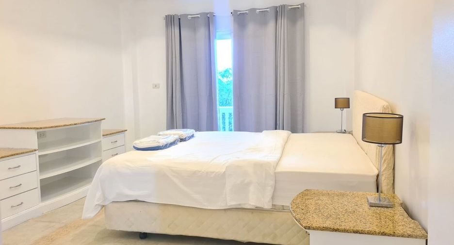 For rent 2 bedrooms apartment in Mueang Phuket, Phuket