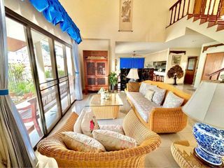 Haus zum Kauf mit 4 Zimmer in Mueang Phuket, Phuket
