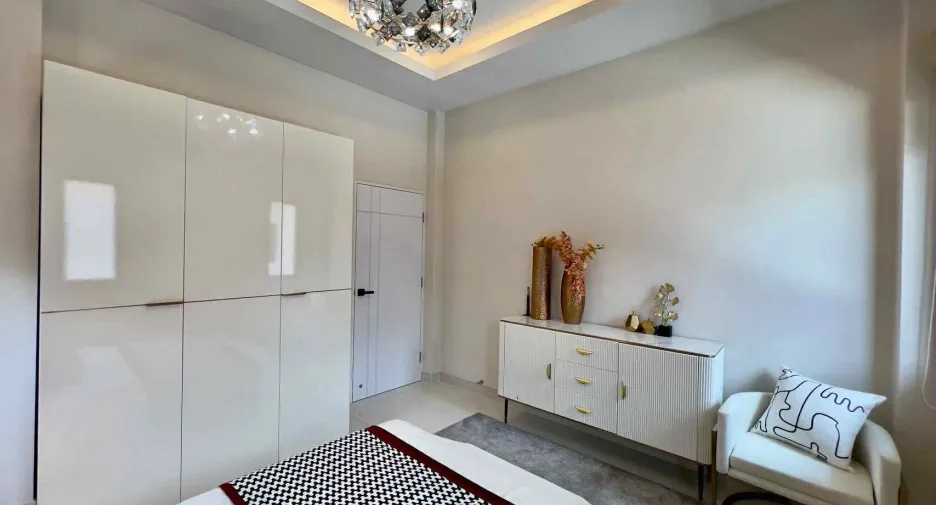 À vendre 4 chambres villa à Bang Lamung, Chonburi