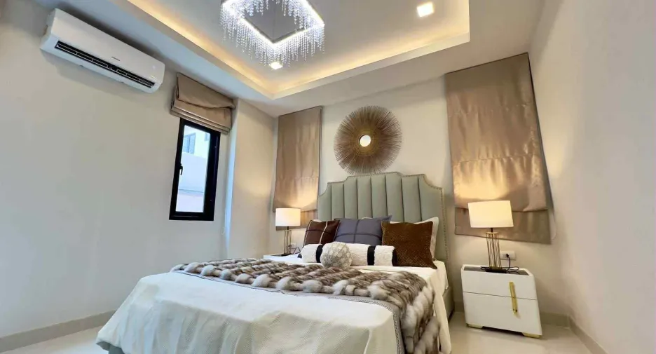À vendre 4 chambres villa à Bang Lamung, Chonburi