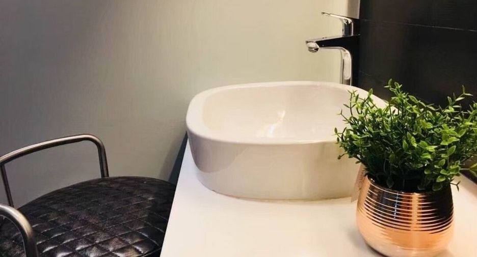 For sale and for rent 2 bedrooms condo in Bang Lamung, Chonburi