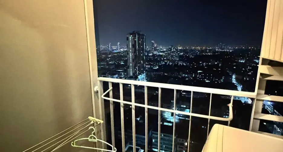 For sale 1 bed condo in Thon Buri, Bangkok
