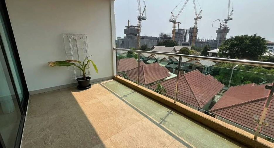 For rent 2 ベッドルーム condo in Bang Lamung, Chonburi