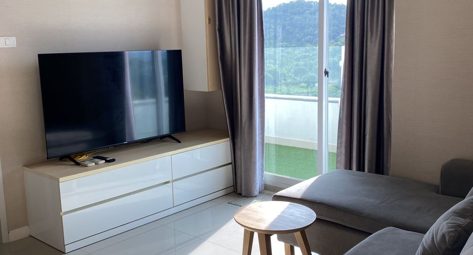 For rent 2 bedrooms condo in Si Racha, Chonburi
