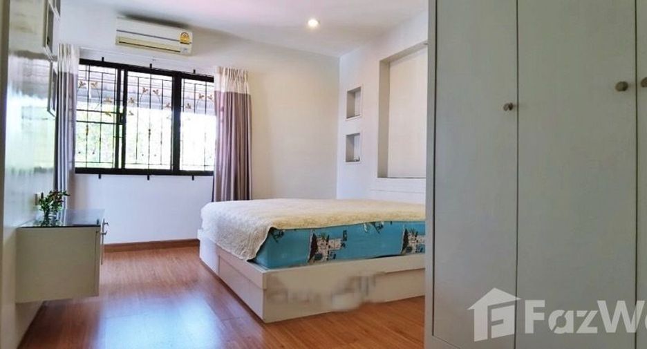 For sale 2 bedrooms townhouse in Bang Lamung, Chonburi