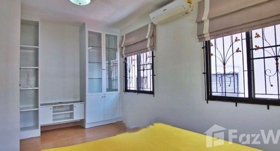 For sale 2 bedrooms townhouse in Bang Lamung, Chonburi