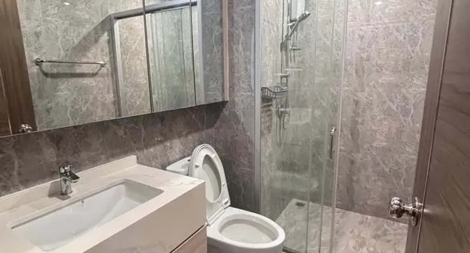 Wohnung zum Kauf und zur Miete mit 1 Zimmer in Huai Khwang, Bangkok