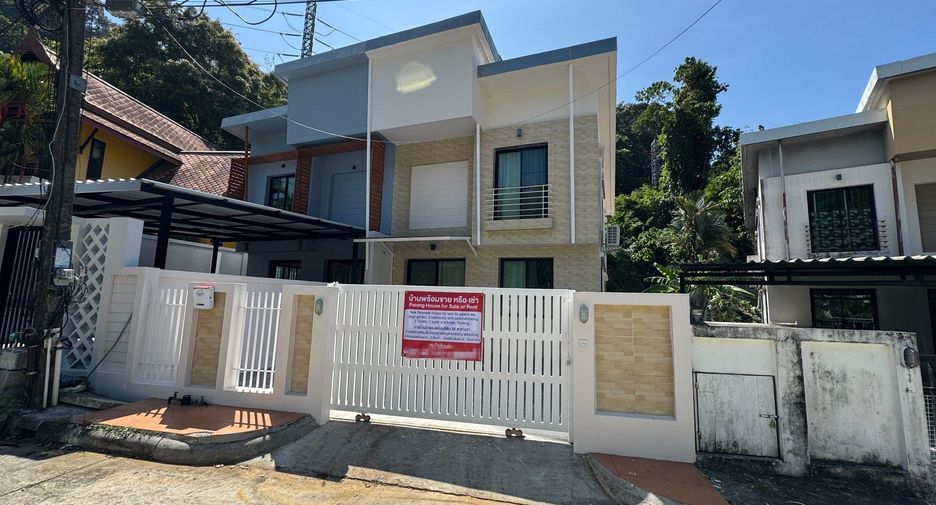 Reihenhaus zum Kauf mit 3 Zimmer in Kathu, Phuket