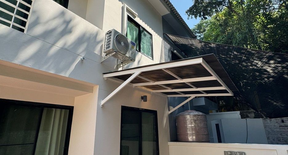 Reihenhaus zum Kauf mit 3 Zimmer in Kathu, Phuket