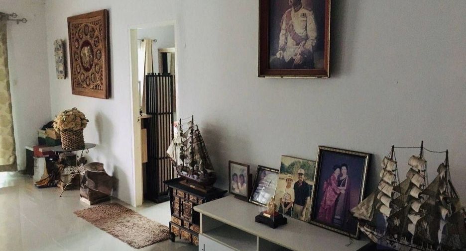 For sale and for rent 5 bedrooms house in Huay Yai, Pattaya