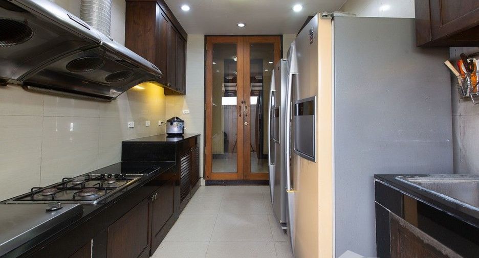 À vendre 5 chambres villa à Bueng Kum, Bangkok