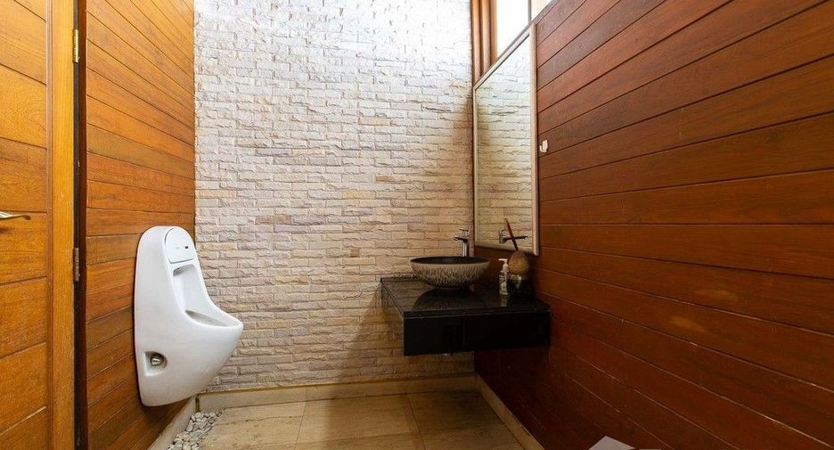 À vendre 5 chambres villa à Bueng Kum, Bangkok