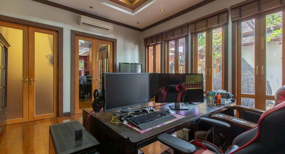 À vendre 5 chambres villa à Bueng Kum, Bangkok