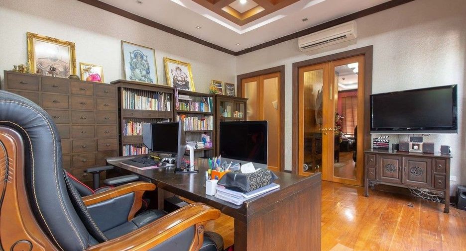 À vendre 5 chambres villa à Bueng Kum, Bangkok