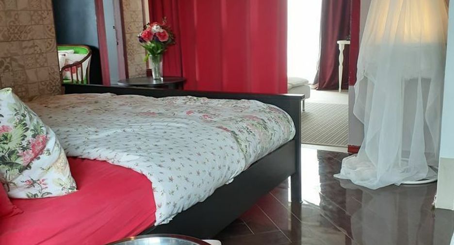 For sale 5 bedrooms condo in Bang Na, Bangkok