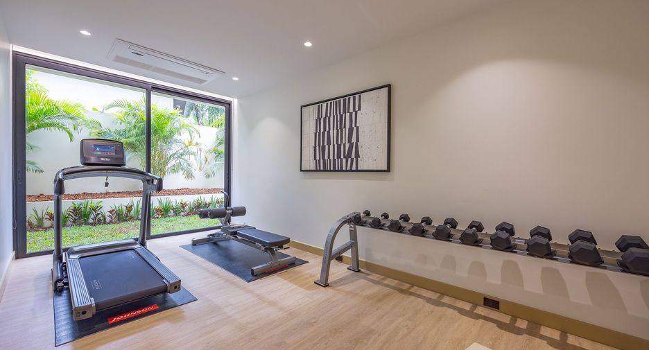 For sale 4 bedrooms villa in Thalang, Phuket