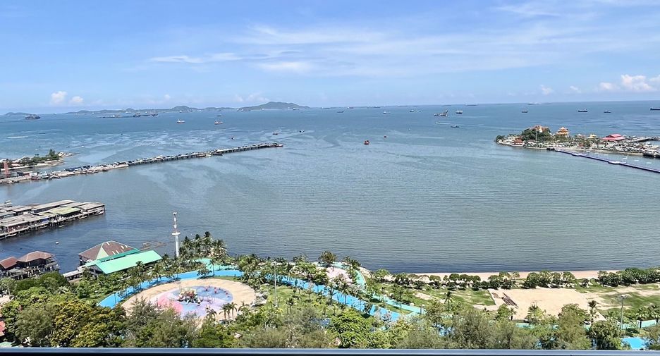 For rent 2 bedrooms condo in Si Racha, Chonburi