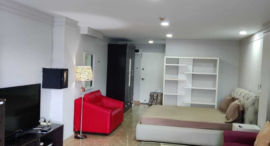 For sale and for rent studio condo in Kathu, Phuket