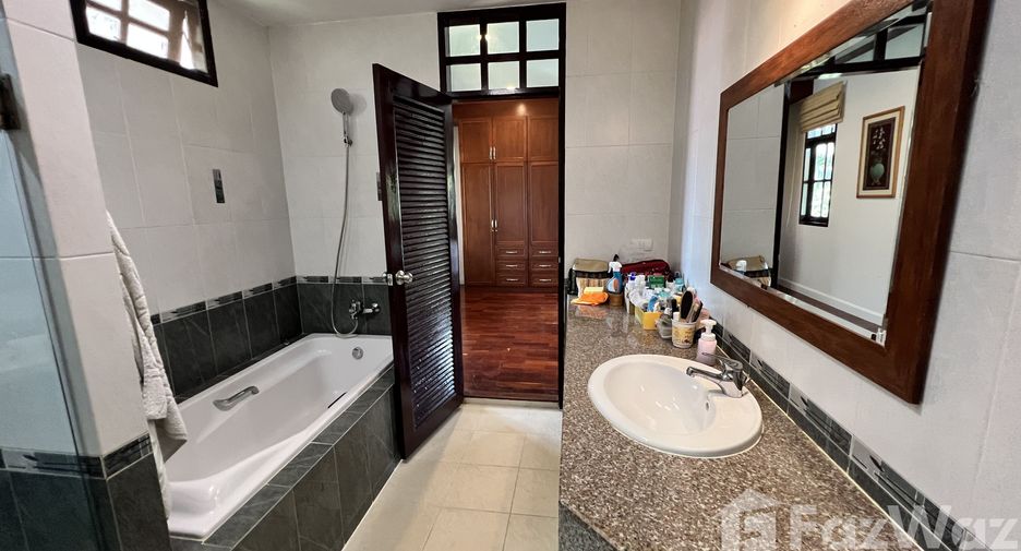 Haus zur Miete mit 3 Zimmer in Kathu, Phuket