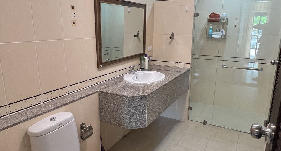 Haus zur Miete mit 3 Zimmer in Kathu, Phuket