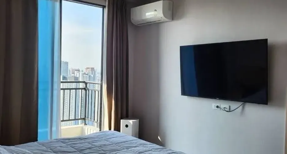 For sale and for rent 2 bedrooms condo in Huai Khwang, Bangkok