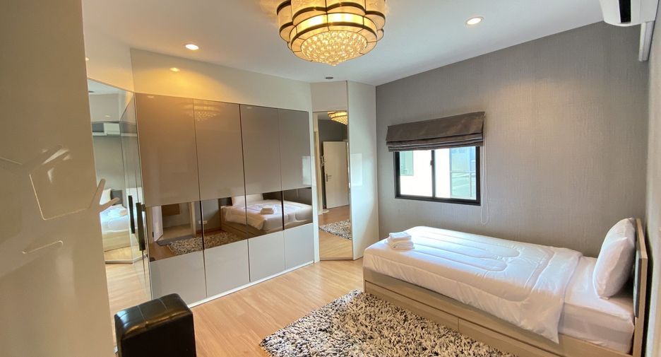 Casa en alquiler de 3 habitaciones en Kathu, Phuket