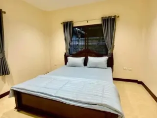 À vendre et à louer 3 chambres maison à Bang Lamung, Chonburi