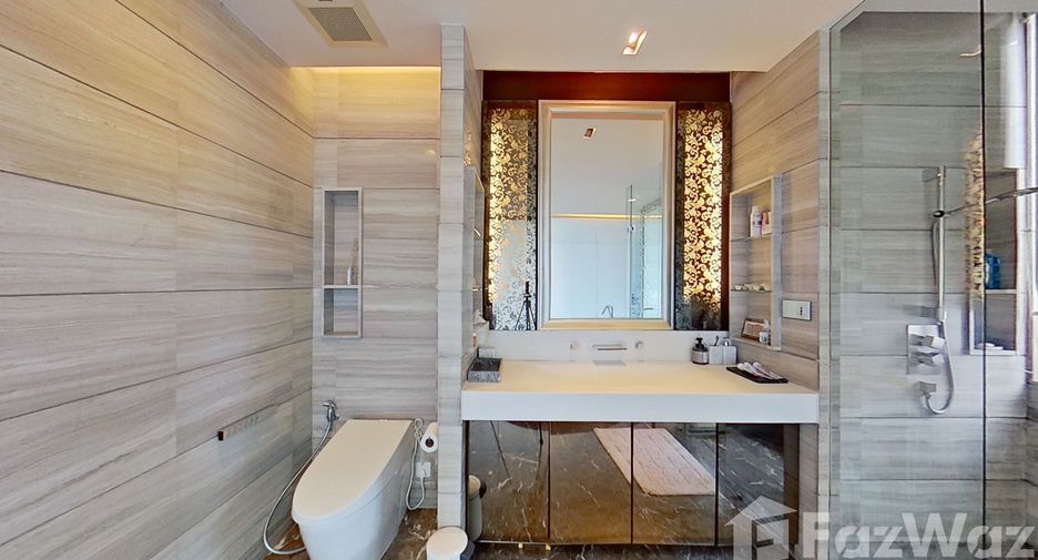 Condo en venta de 3 habitaciones en Watthana, Bangkok