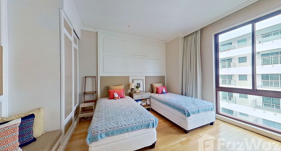 Condo en venta de 3 habitaciones en Watthana, Bangkok