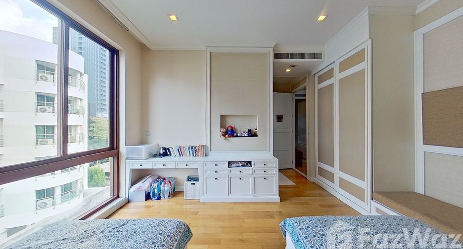 Condo en venta de 3 habitaciones en Watthana, Bangkok