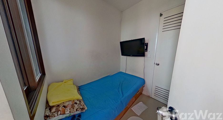 For sale 3 bedrooms condo in Watthana, Bangkok