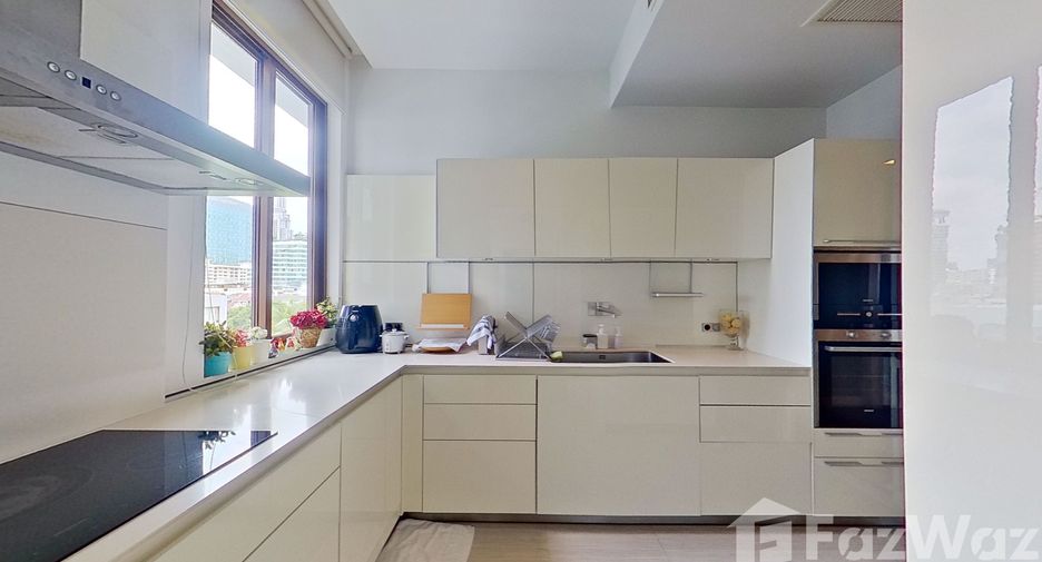 Condo en venta de 3 habitaciones en Watthana, Bangkok