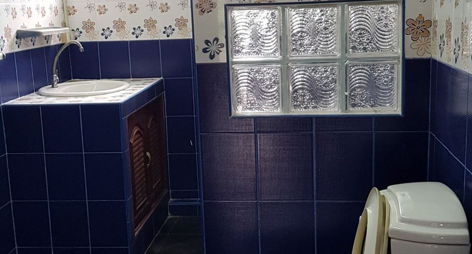 Gewerbefläche zum Kauf mit 2 Zimmer in Bang Yai, Nonthaburi
