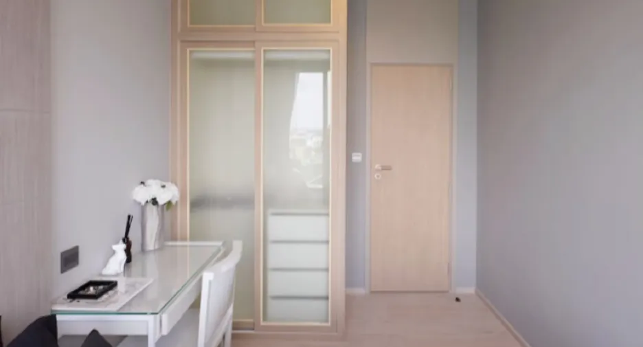 For sale and for rent 2 bedrooms condo in Watthana, Bangkok