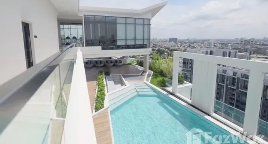 For sale and for rent 2 bedrooms condo in Watthana, Bangkok