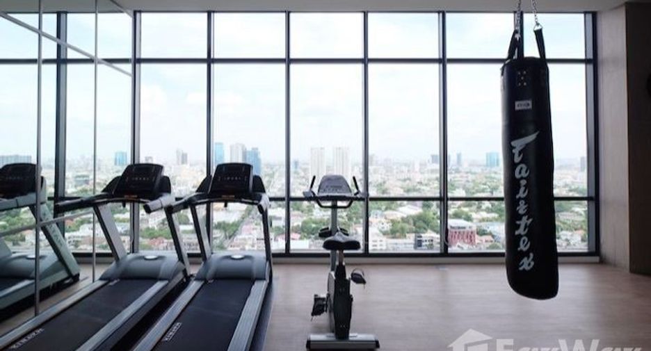 For sale and for rent 2 bedrooms condo in Watthana, Bangkok