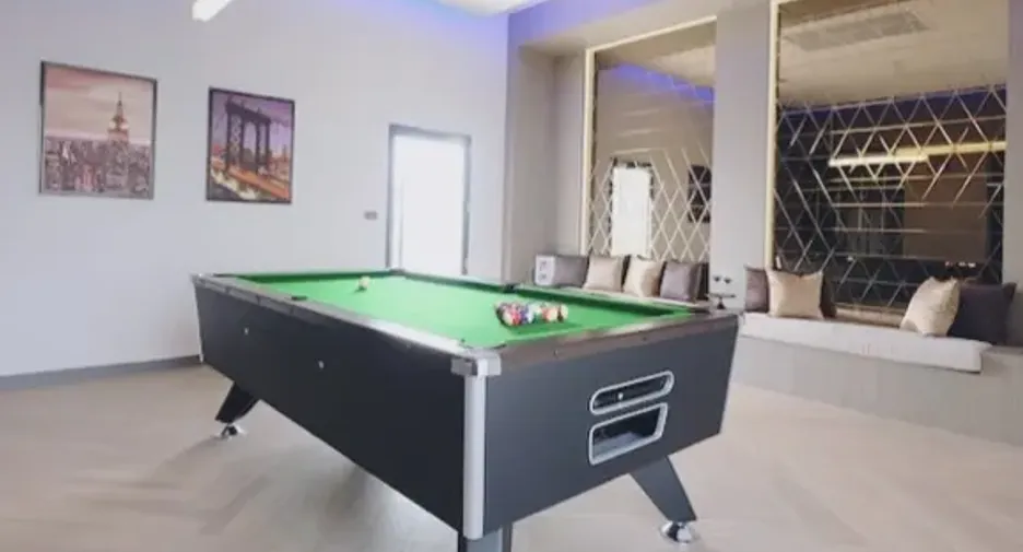 For sale and for rent 2 bedrooms condo in Watthana, Bangkok