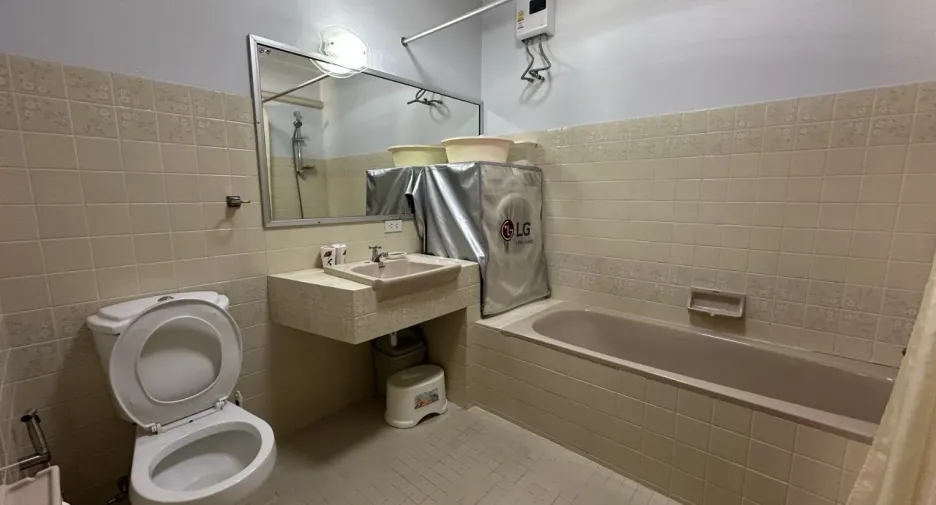 Wohnung zum Kauf mit 3 Zimmer in Bang Lamung, Chonburi